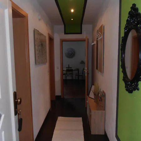 Apartment Schoene Moderne